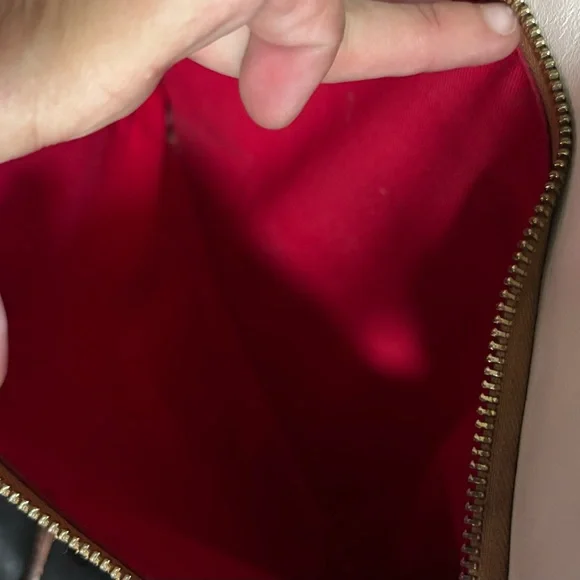 Preloved Dooney & Bourke Tan and Cream Crossbody Bag - Picture 5 of 8